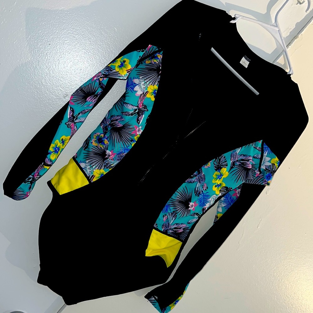 Long Sleeve Swimsuit Sports Surfing Swimwear Bathing Suits